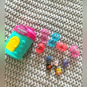 Disney Dolls & Accessories Pink and Blue Playset